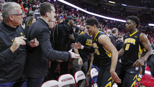Iowa Wisconsin Basketball